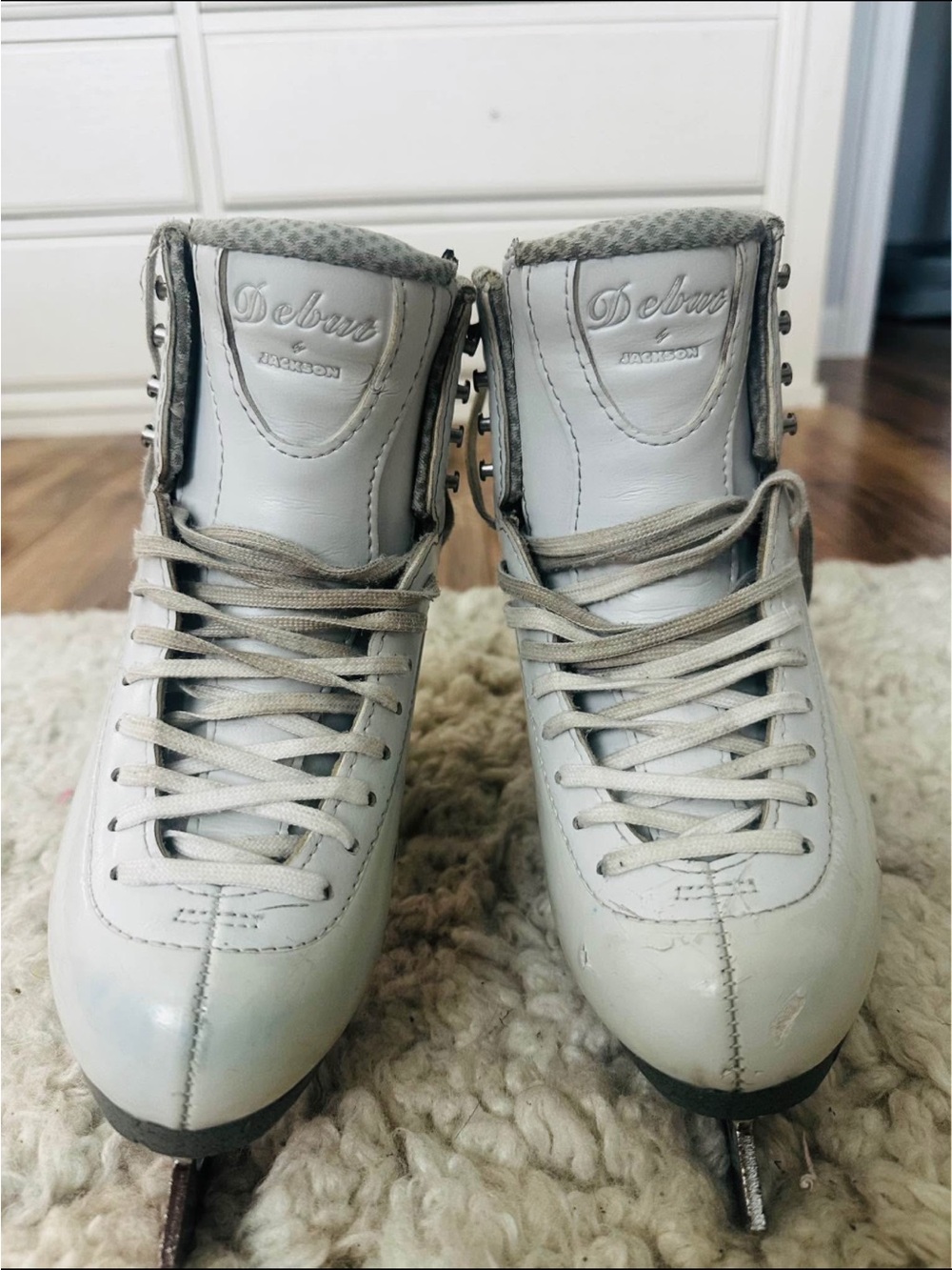 Debut Kids White Figure Ice Skates with Padded Support